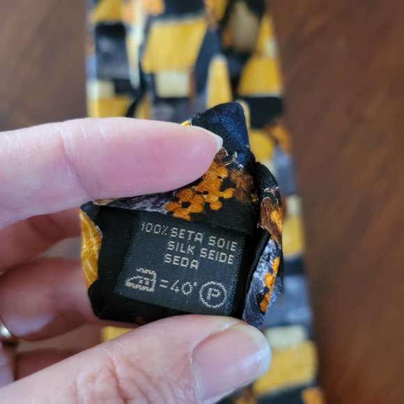 Ermenegildo Zegna Tie Silk Gold Black - Picture 4 of 7